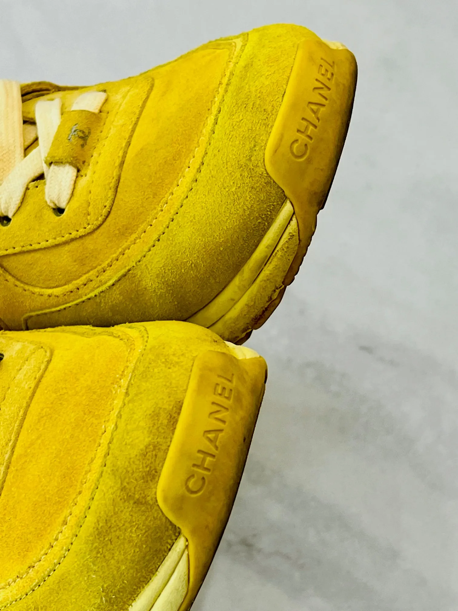 CHANEL CC SUEDE CALFSKIN SNEAKERS