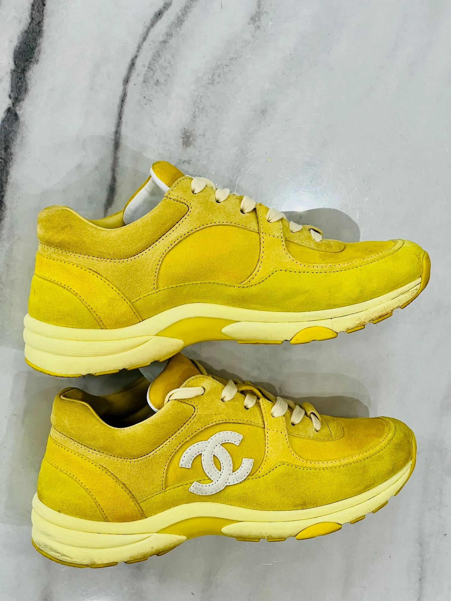 CHANEL CC SUEDE CALFSKIN SNEAKERS
