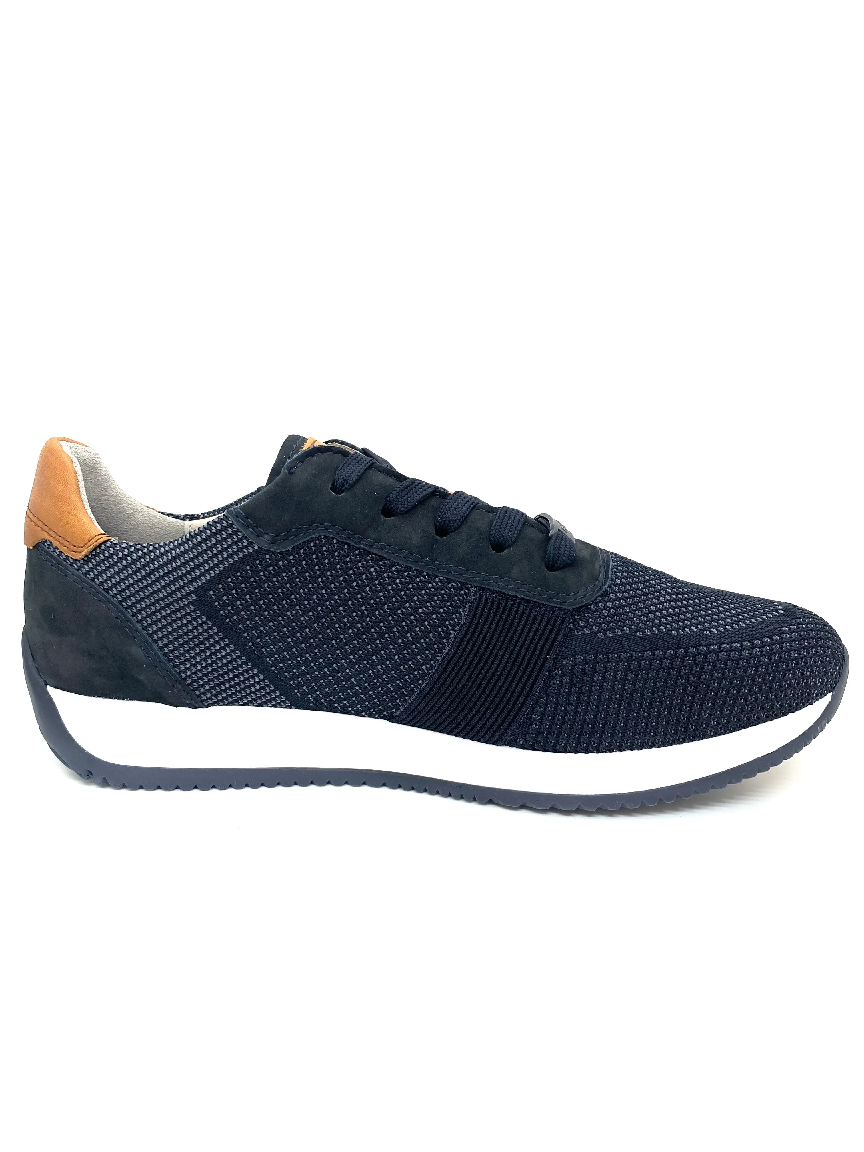 Lisboa-Fusion4 Lace Up Mens Trainers