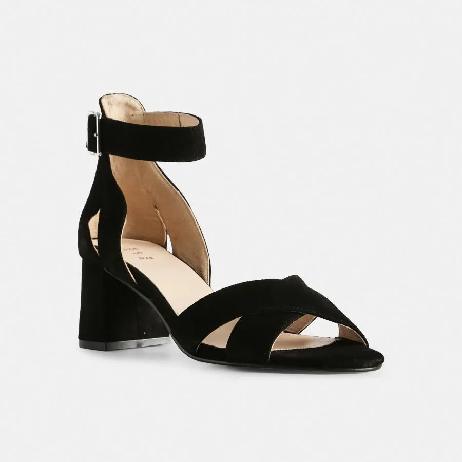 may cross sandal (black)