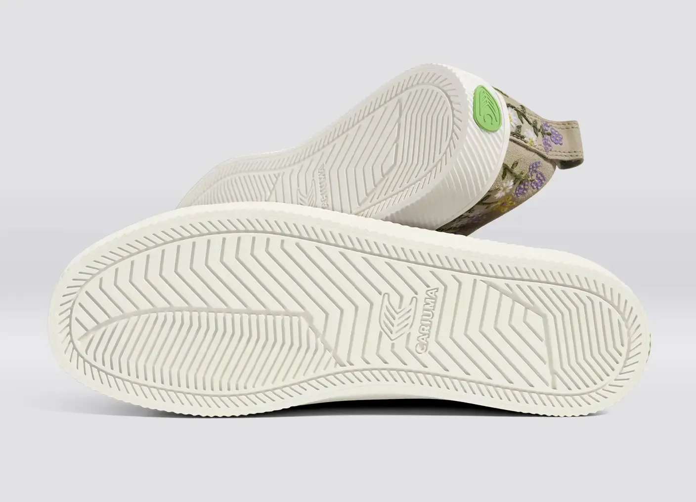 OCA Low Sand Embroidered Flowers Suede Sneaker