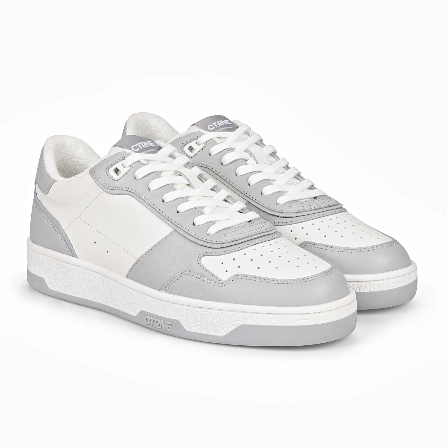Orgonite Manifest Sneaker in White/Grey/Leather Ladies