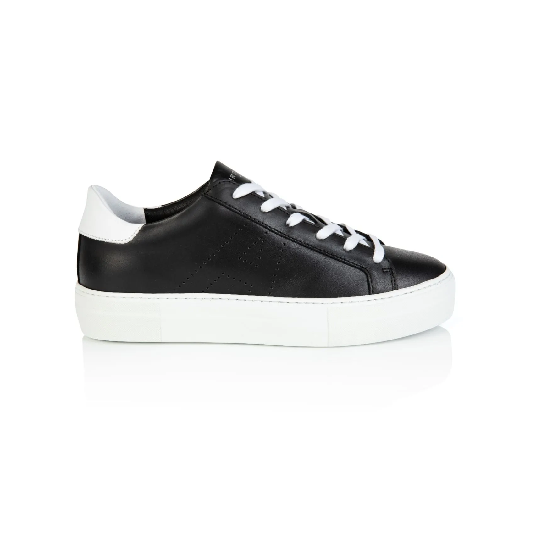 Roxy Signature: Black Leather Trainers