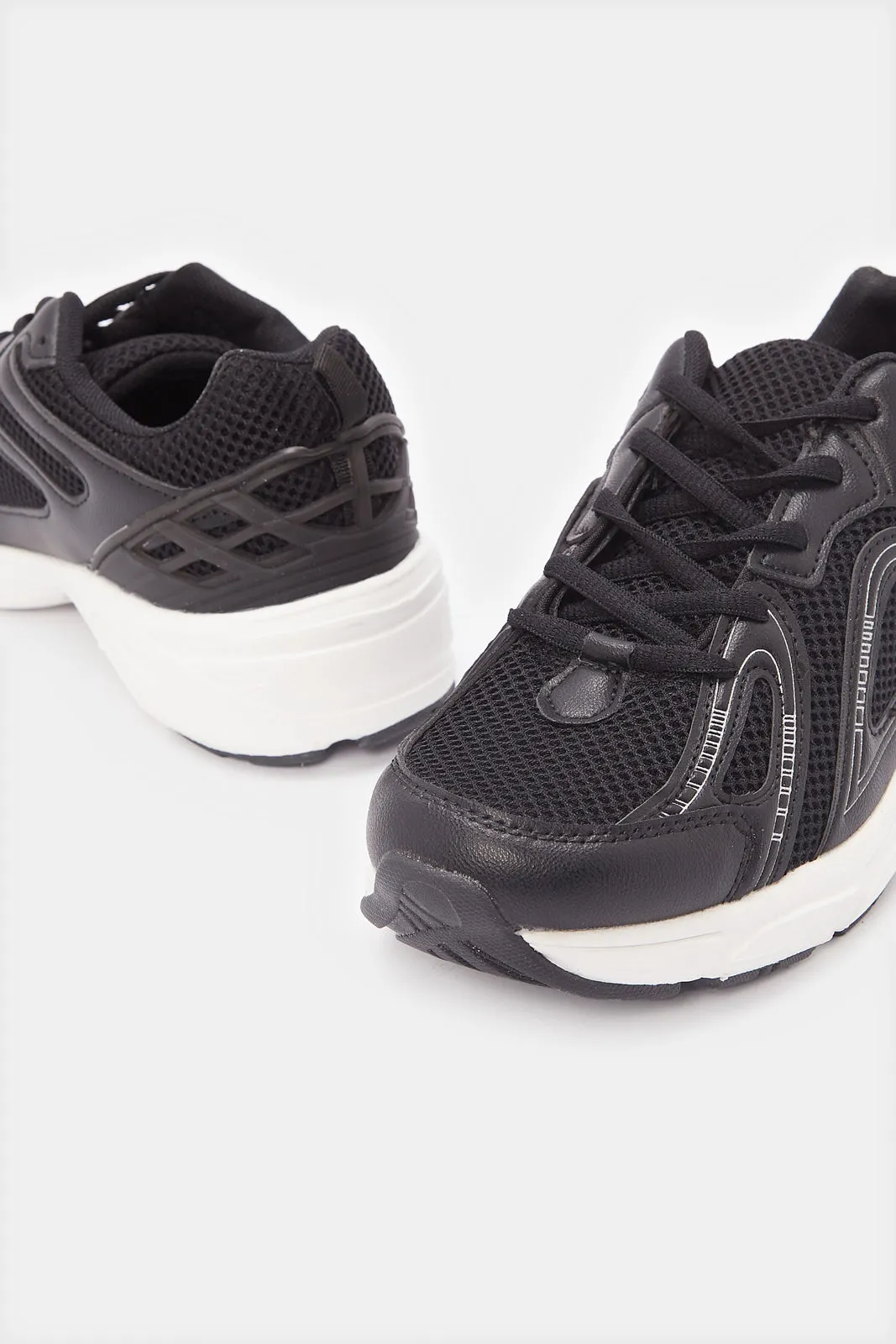 Senior Boys Black Colour Block Sneakers